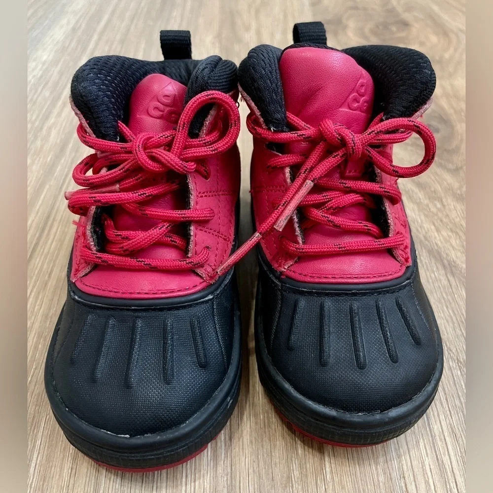 Nike ACG Woodside Red Toddler High Distance Lace Up Boots Sz 6C EUC